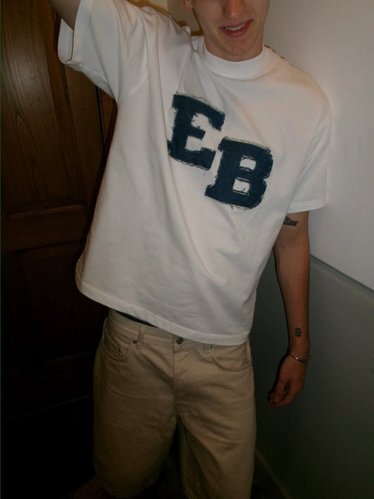 ESOMÉ WHITE T-SHIRT